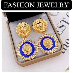 EARRINGS: Vintage Style Blue & Gold Tone Lion Head Drop Dangle Zinc Alloy, NIP